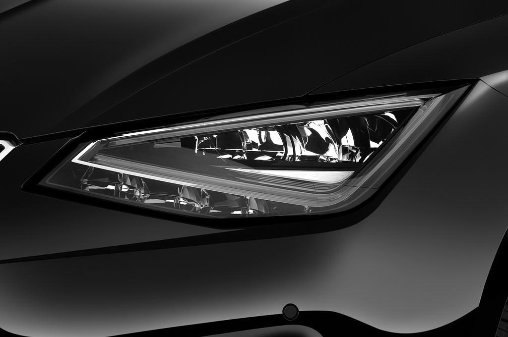 SEAT Ibiza (Baujahr 2017) Xcellence 5 Türen Scheinwerfer