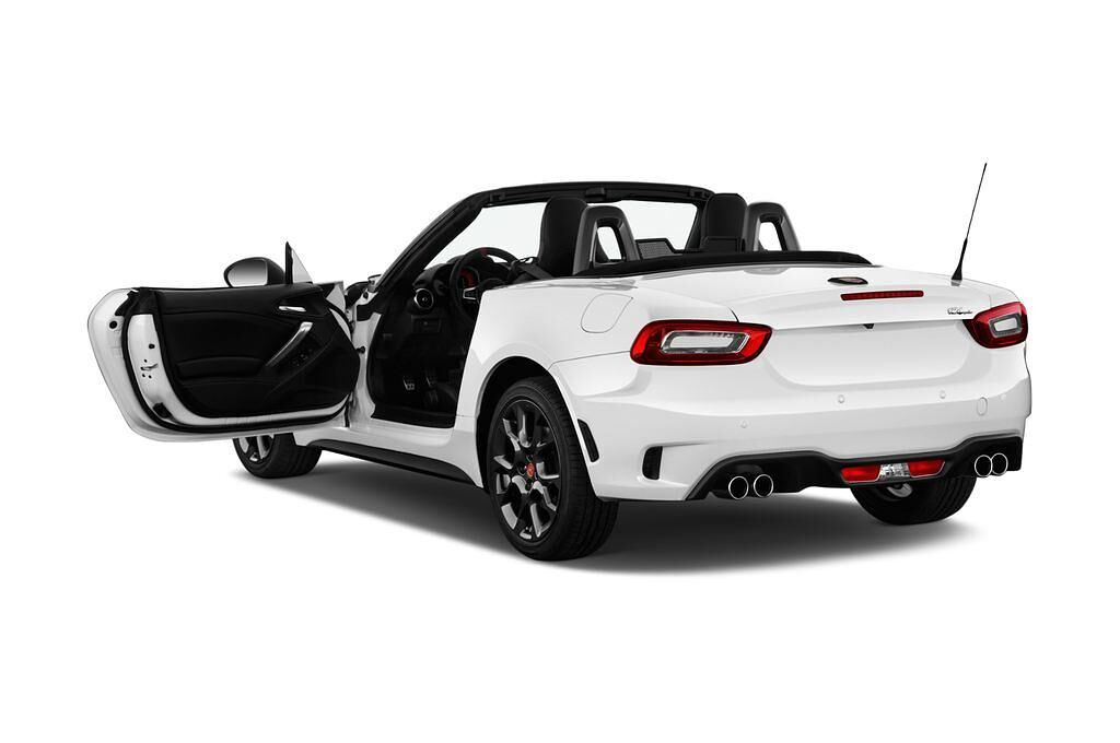 Abarth 124 Spider (Baujahr 2017) - 2 Türen Tür geöffnet