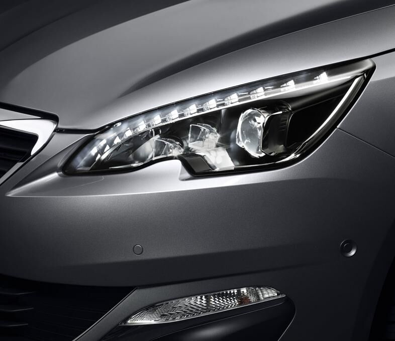 Peugeot 308 e-HDI 115