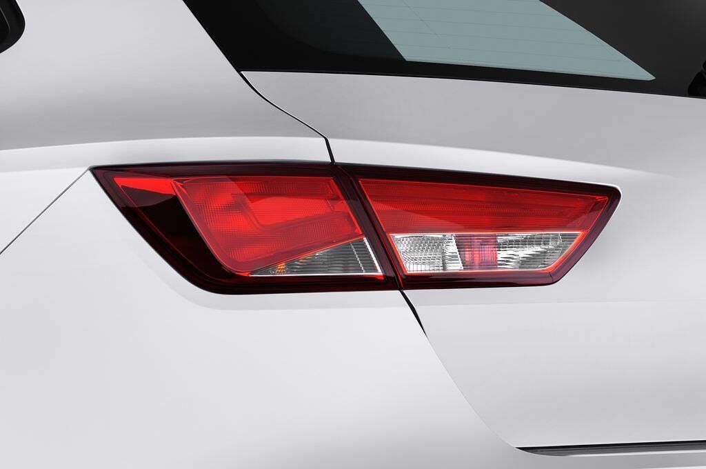 SEAT Leon Xperience (Baujahr 2017) - 5 Türen Rücklicht