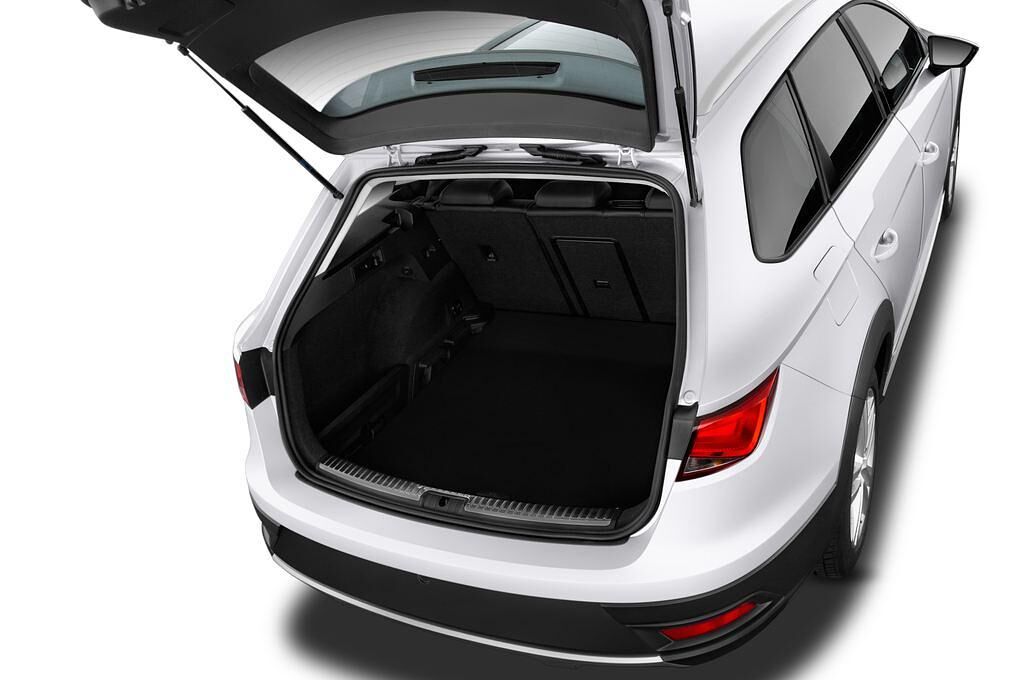 SEAT Leon Xperience (Baujahr 2017) - 5 Türen Kofferraum