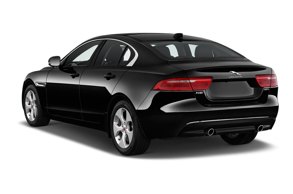 Jaguar XE (Baujahr 2018) Prestige 4 Türen seitlich hinten