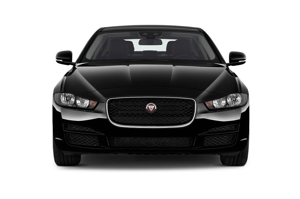 Jaguar XE (Baujahr 2018) Prestige 4 Türen Frontansicht