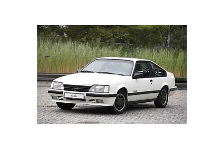Opel Monza GSE bei der IAA-Sonderschau Die Stars von 1983 Opel Monza GSE bei der IAA-Sonderschau Die Stars von 1983