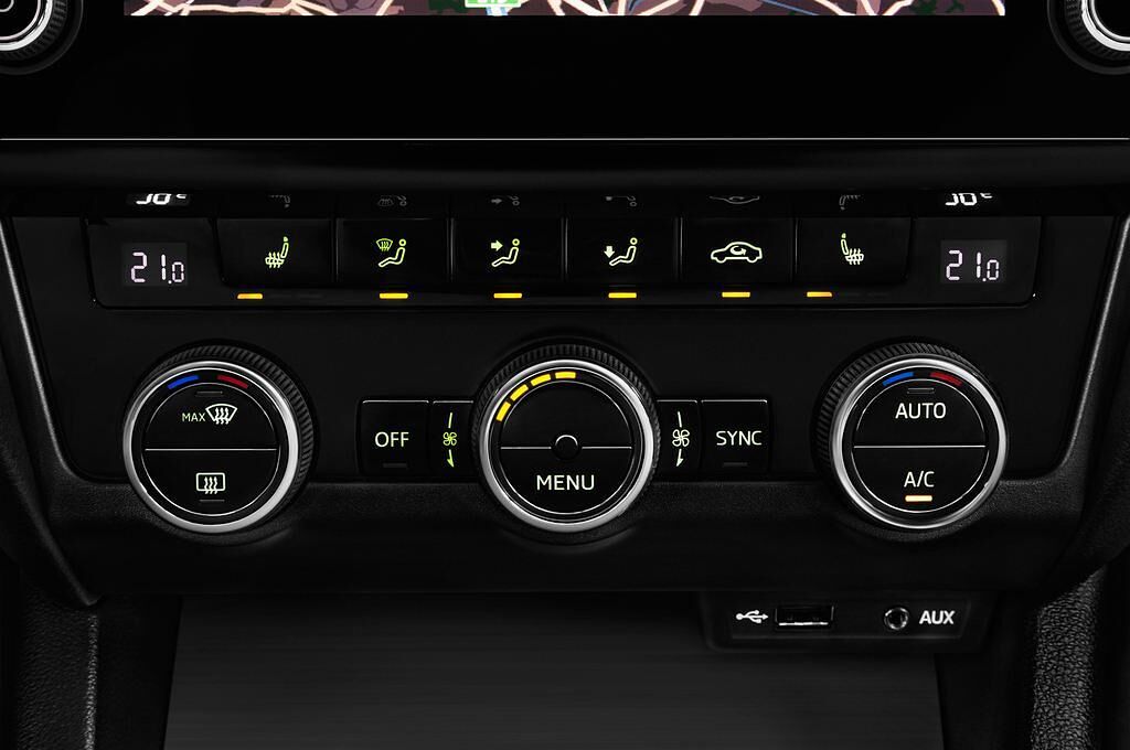Skoda Octavia (Baujahr 2018) Ambition 5 Türen Temperatur und Klimaanlage