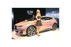 IAA 2013: Infiniti Q30 die schönere Schwester der A-Klasse