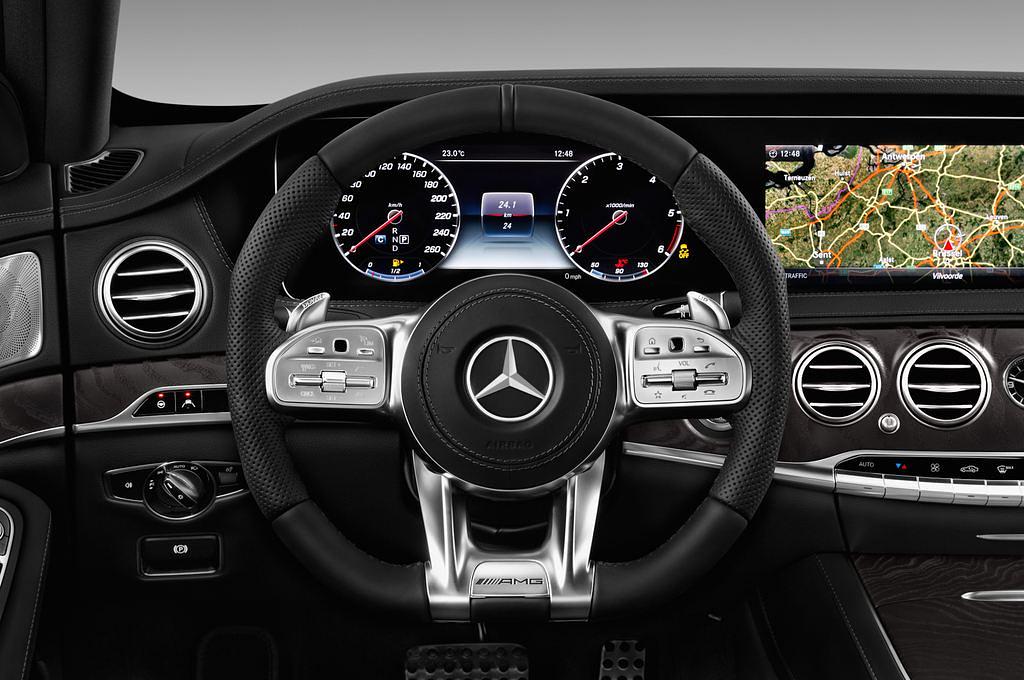 Mercedes S Class (Baujahr 2018) AMG Line 4 Türen Lenkrad