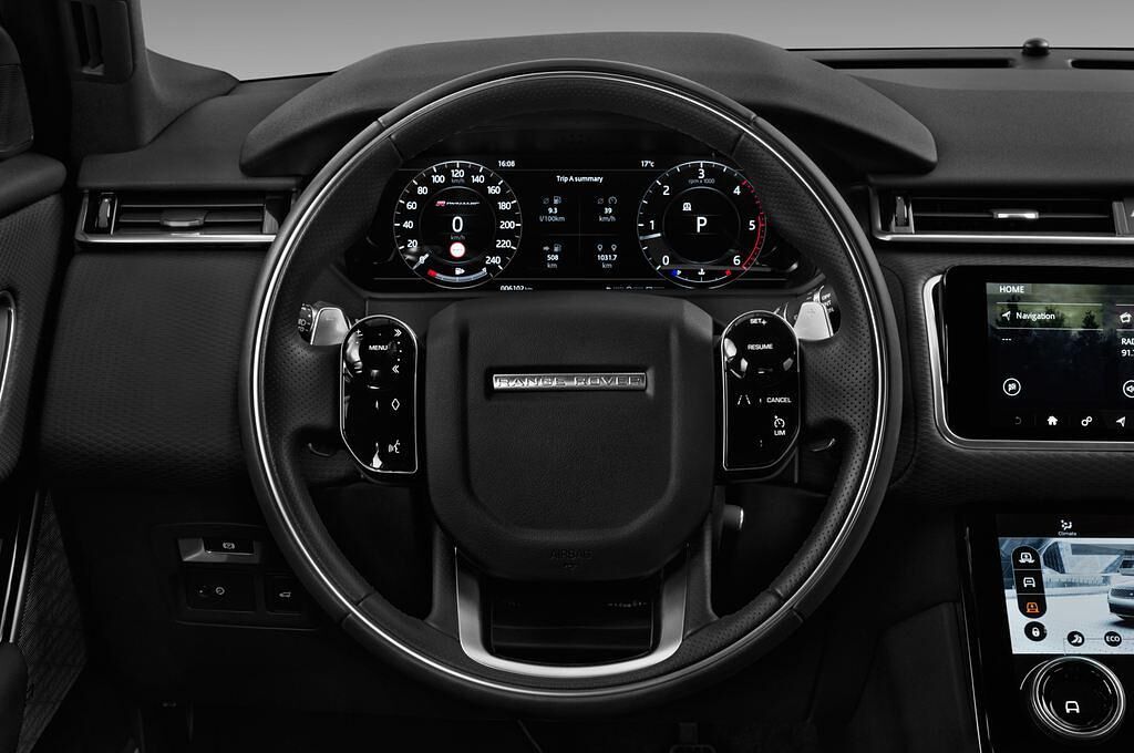 Land Rover Range Rover Velar (Baujahr 2018) R-Dynamic SE 5 Türen Lenkrad
