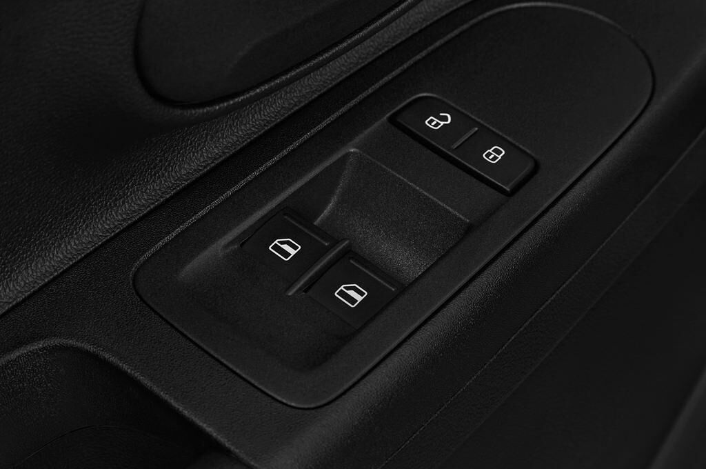 Skoda Citigo (Baujahr 2017) Ambition 5 Türen Bedienungselemente Tür