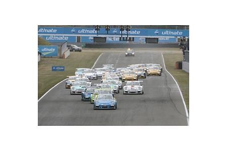 Porsche Carrera Cup Deutschland: Kevin allein voraus