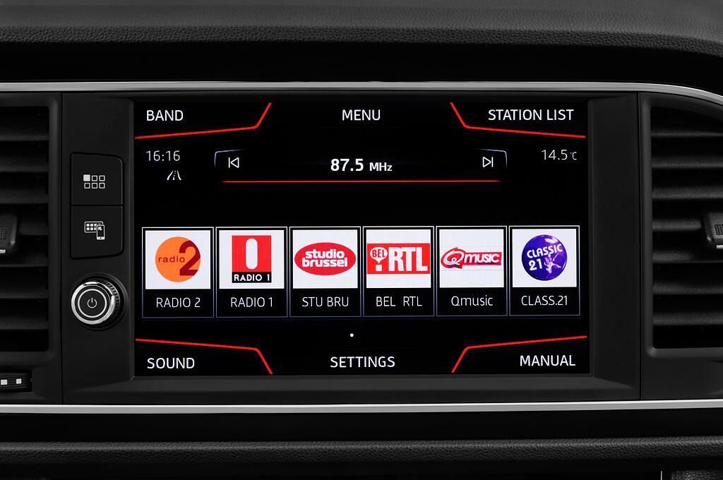 SEAT Leon ST Cupra (Baujahr 2017) - 5 Türen Radio und Infotainmentsystem