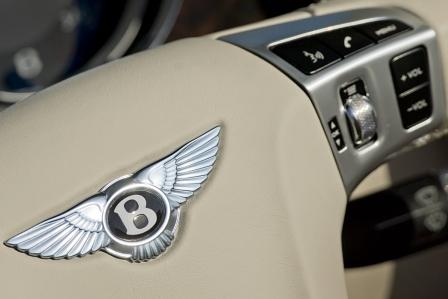 Bentley Continental GTC V8