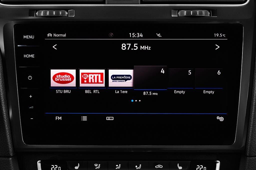 Volkswagen Golf (Baujahr 2017) e 5 Türen Radio und Infotainmentsystem
