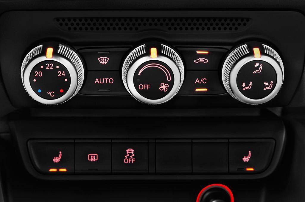 Audi A1 (Baujahr 2016) Sport 3 Türen Temperatur und Klimaanlage