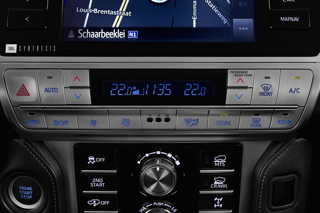 Toyota Landcruiser (Baujahr 2018) Executive 5 Türen Temperatur und Klimaanlage