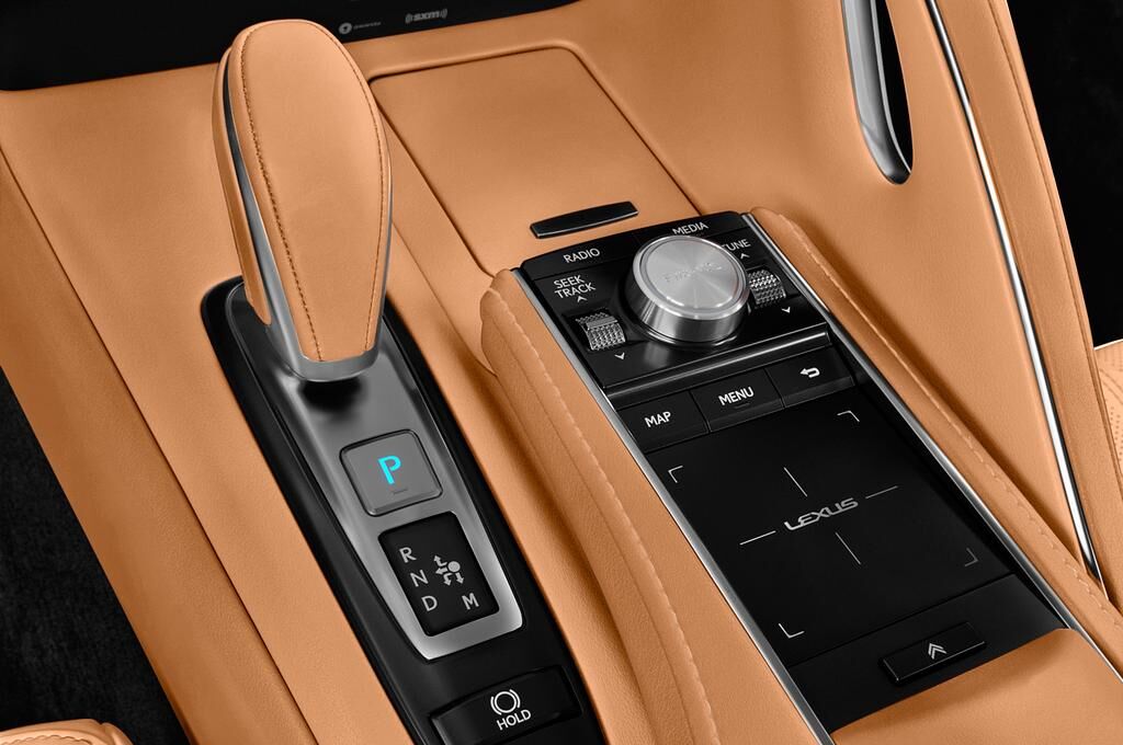 Lexus LC (Baujahr 2018) Sport Paket 2 Türen Schalthebel