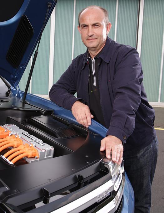VW CrossBlue Concept 2013