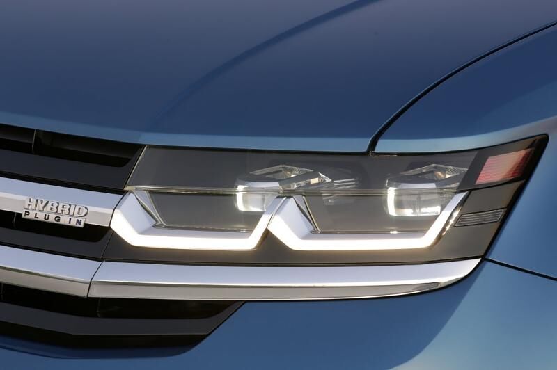 VW CrossBlue Concept 2013