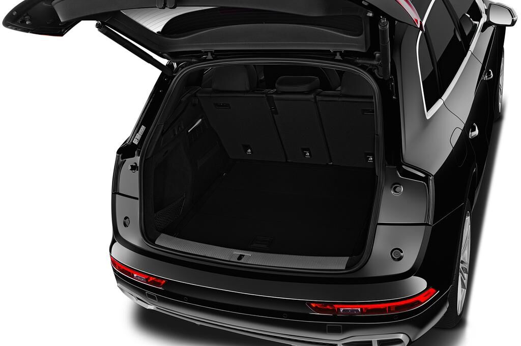 Audi SQ5 (Baujahr 2018) - 5 Türen Kofferraum