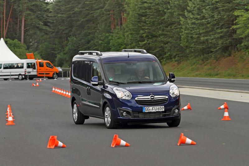 Das gute Handling bestätigt der Test auf der Wedelstrecke.