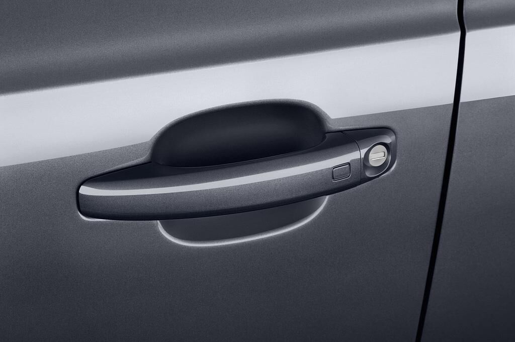 Audi Q3 (Baujahr 2018) - 5 Türen Türgriff