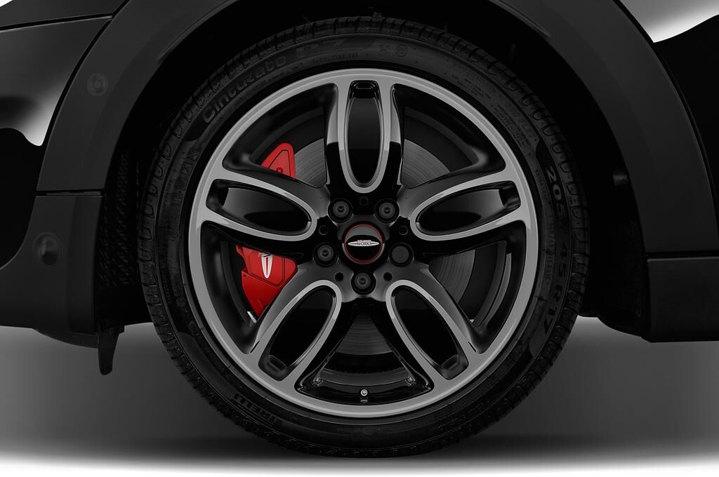 MINI MINI (Baujahr 2018) John Cooper Works 3 Türen Reifen und Felge