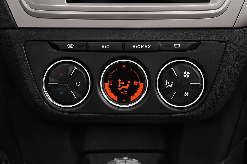 Citroen C-Elysee (Baujahr 2018) Selection 4 Türen Temperatur und Klimaanlage
