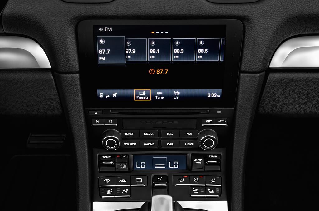 Porsche 718 Cayman (Baujahr 2018) S 2 Türen Radio und Infotainmentsystem