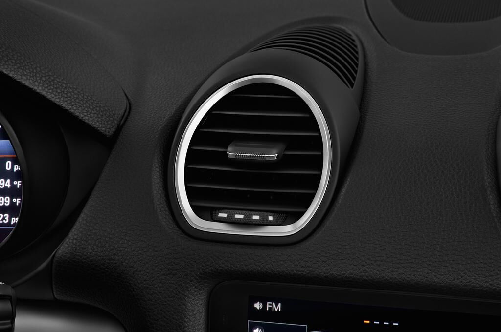 Porsche 718 Boxster (Baujahr 2018) - 2 Türen Lüftung