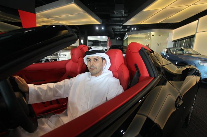 Alain Class Showroom in Dubai mit Abdulla Al Ketbi