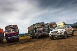 Auf den Straßen von Nepal - Entrücktes Chaos im Paradies