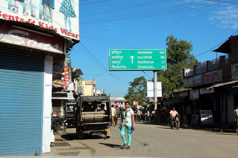 Mit dem Range Rover Evoque von Kathmandu nach Delhi