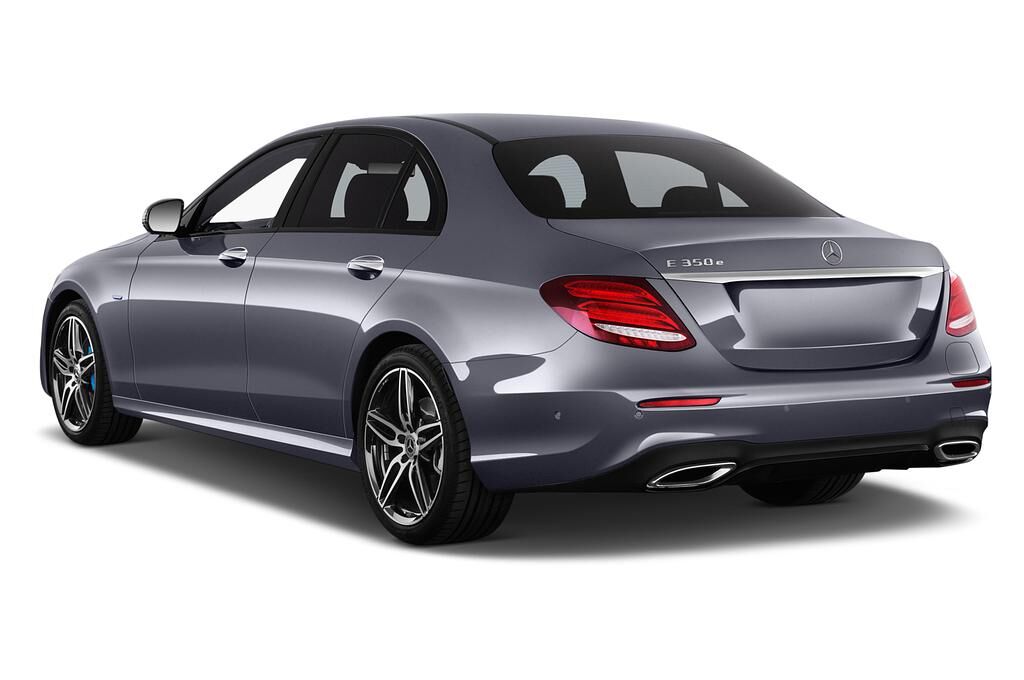 Mercedes E Class (Baujahr 2018) AMG Line 4 Türen seitlich hinten