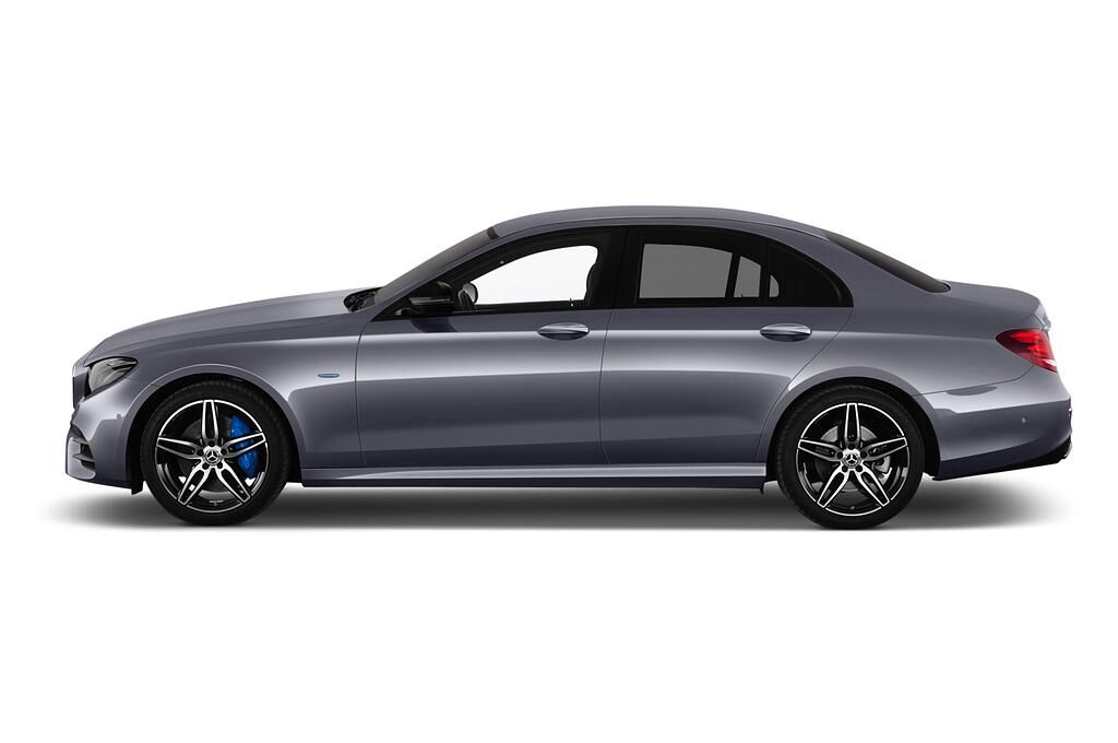 Mercedes E Class (Baujahr 2018) AMG Line 4 Türen Seitenansicht