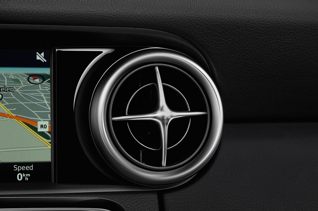 Mercedes SLC (Baujahr 2018) 180 2 Türen Lüftung