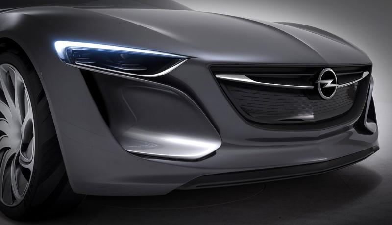 Die Front mit den schmalen Lichtern könnte bei Opel bald zum Design gehören