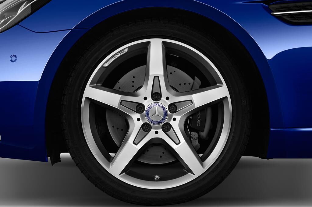 Mercedes SLC (Baujahr 2018) 180 2 Türen Reifen und Felge