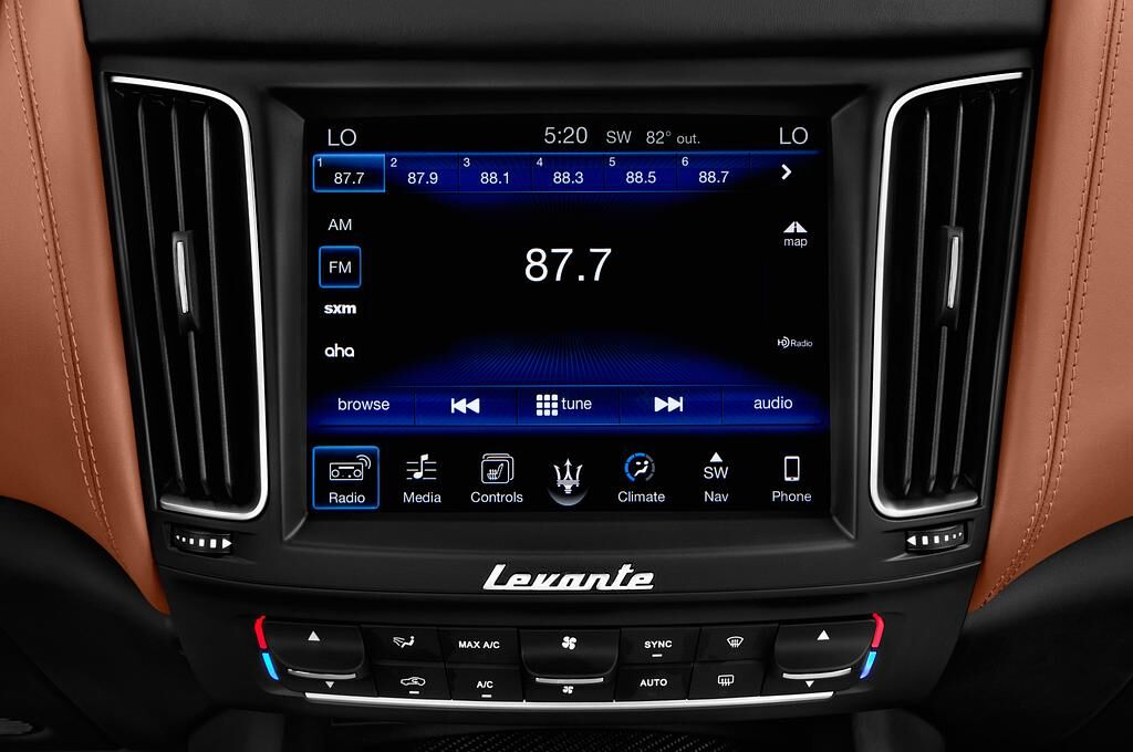 Maserati Levante (Baujahr 2018) - 5 Türen Radio und Infotainmentsystem