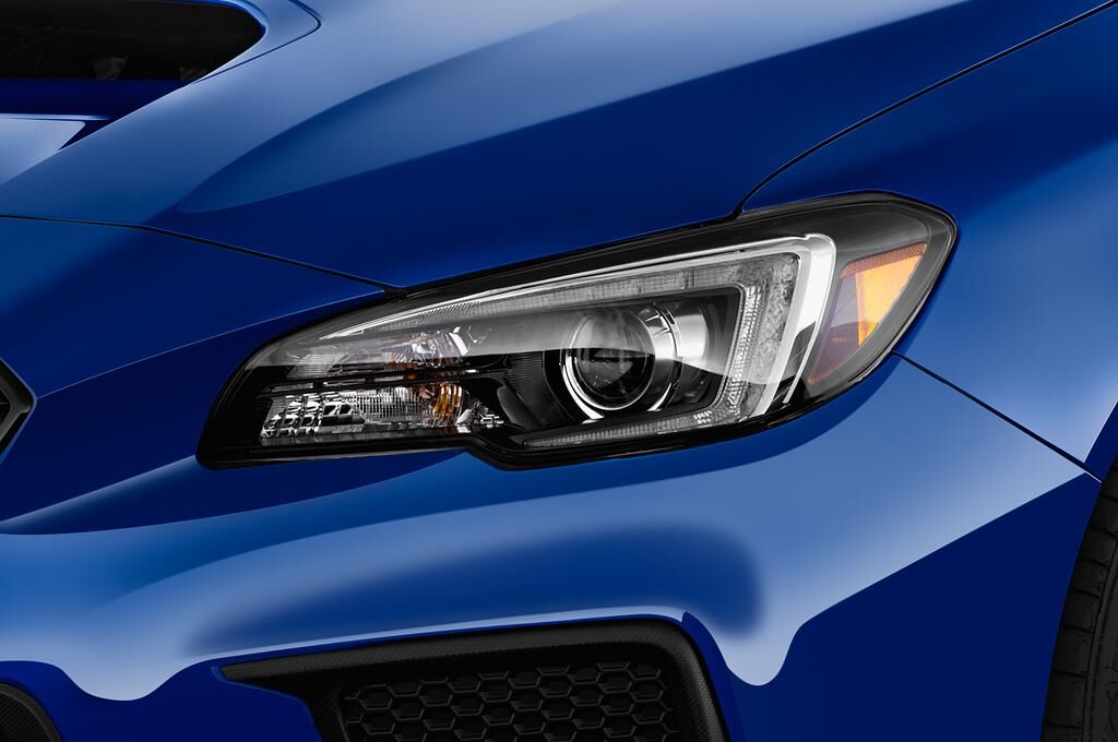 Subaru WRX STI (Baujahr 2018) Sport 4 Türen Scheinwerfer