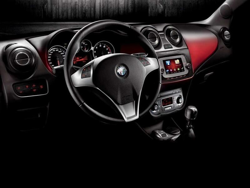 Der leicht überarbeitete Innenraum des Alfa Romeo Mito.