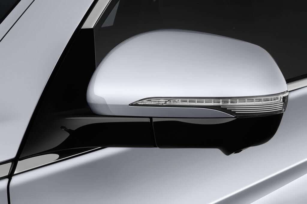 Ssangyong Rexton (Baujahr 2018) Sapphire 5 Türen Außenspiegel