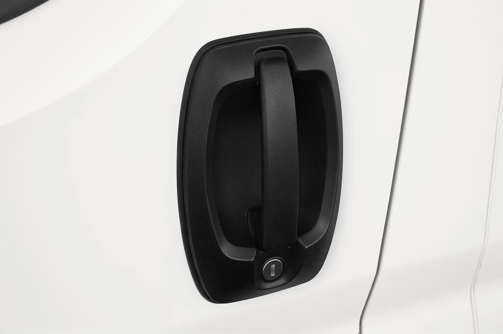 Peugeot Boxer (Baujahr 2018) - 4 Türen Türgriff