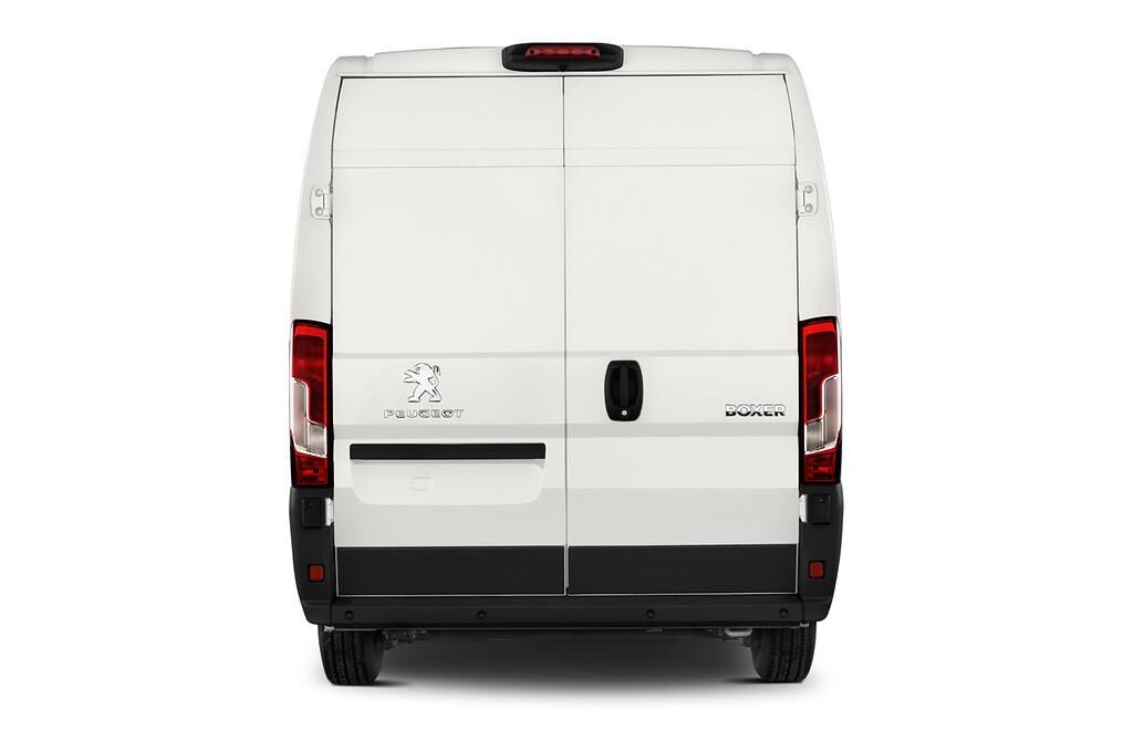 Peugeot Boxer (Baujahr 2018) - 4 Türen Heckansicht