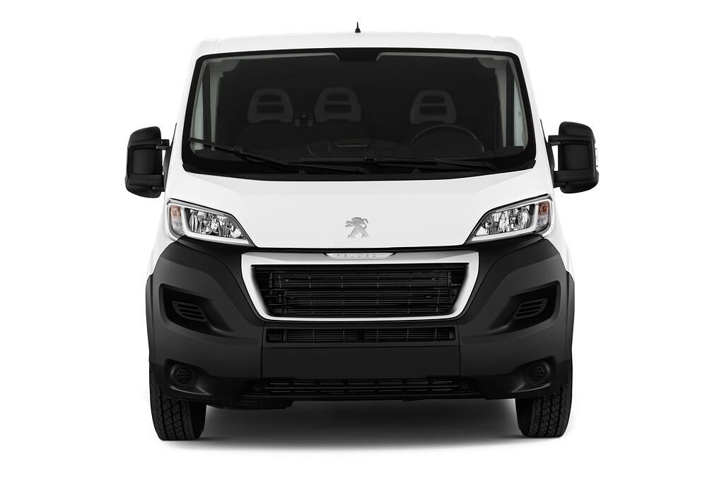 Peugeot Boxer (Baujahr 2018) - 4 Türen Frontansicht