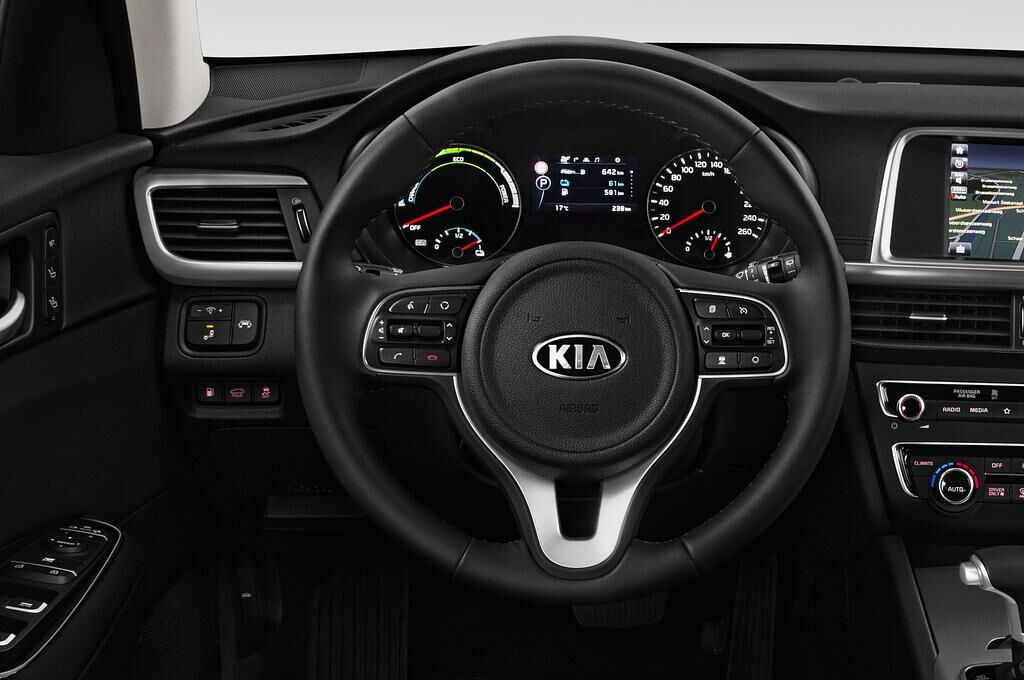 KIA Optima Sportwagon PHEV (Baujahr 2018) Spirit 5 Türen Lenkrad