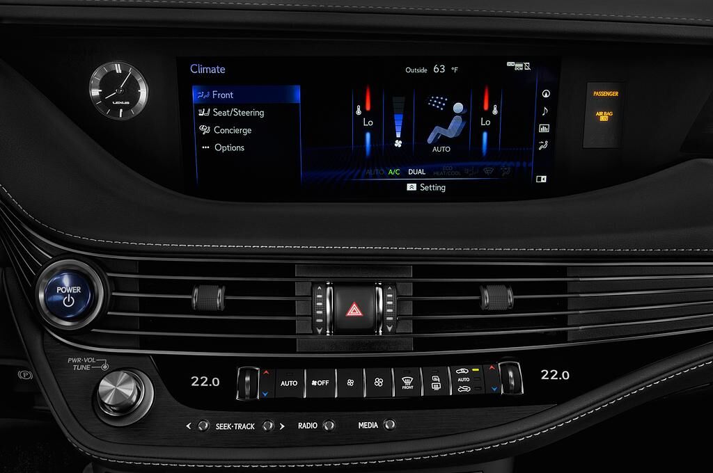 Lexus LS (Baujahr 2018) F Sport 4 Türen Temperatur und Klimaanlage