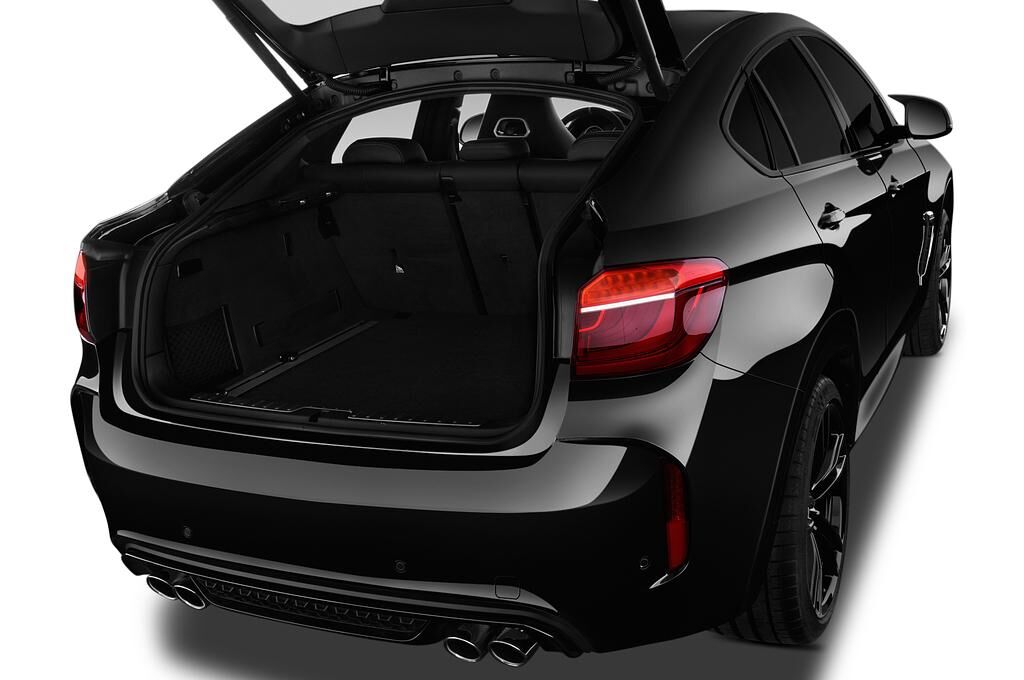BMW X6M (Baujahr 2018) - 5 Türen Kofferraum