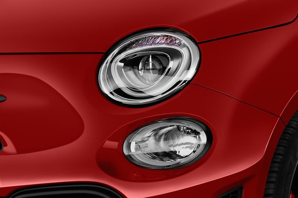 Abarth 595C (Baujahr 2018) Competizione 2 Türen Scheinwerfer