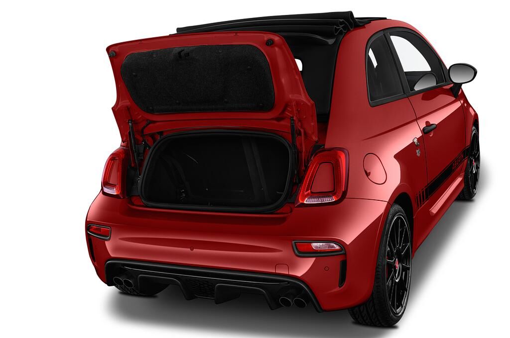Abarth 595C (Baujahr 2018) Competizione 2 Türen Kofferraum