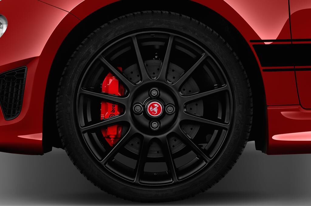Abarth 595C (Baujahr 2018) Competizione 2 Türen Reifen und Felge